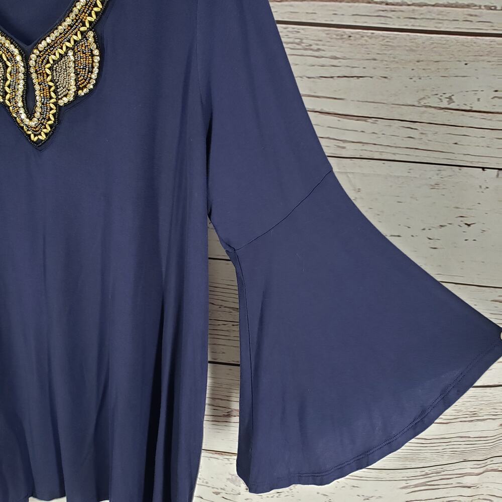 ROAMAN'S Women's Navy Blue Beaded Front Bell Sleeve Top Blouse Size 1X - Picture 6 of 12